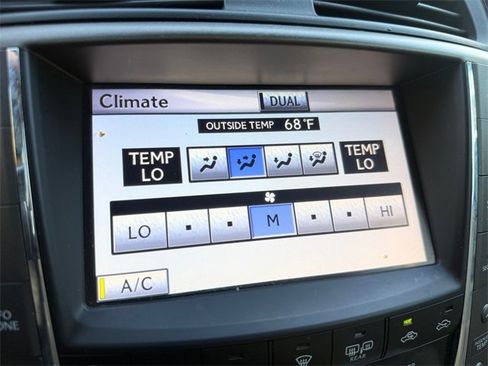 Used 2010 Lexus IS 250C image 20