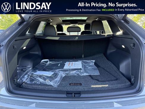 New 2026 Volkswagen Atlas Cross Sport SEL Premium R-Line AWD/4WD image 11