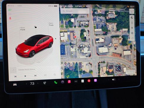 Used 2023 Tesla Model 3 Standard Range image 34