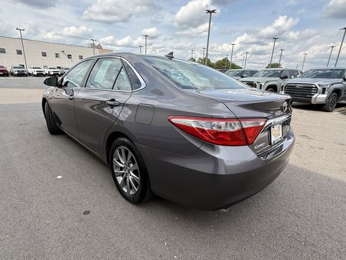 Used 2015 Toyota Camry XLE w/ Advanced Technology Package FWD image 3