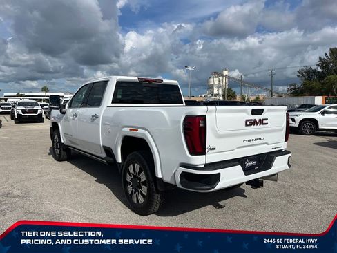 Used 2025 GMC Sierra 3500 Denali w/ Denali Reserve Package AWD/4WD image 5