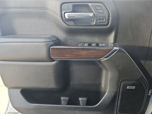 Used 2019 GMC Sierra 1500 SLT w/ SLT Premium Package image 27