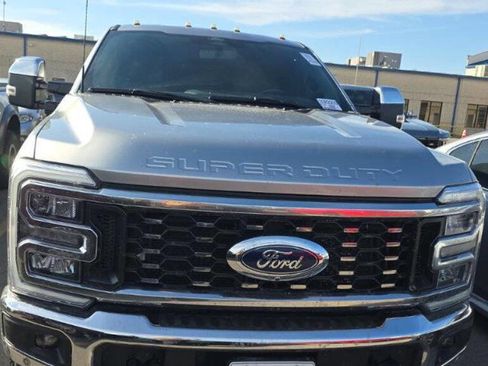 Used 2024 Ford F350 Lariat w/ Lariat Ultimate Package AWD/4WD image 2