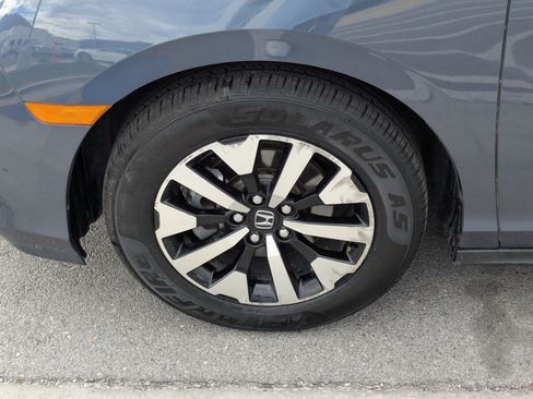 Used 2025 Honda Odyssey EX-L image 14