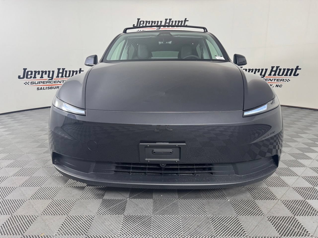 Used 2026 Tesla Model Y Long Range AWD/4WD image 4