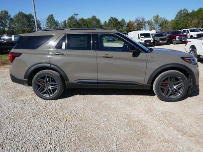 New 2026 Ford Explorer ST-Line w/ ST-Line Street Pack