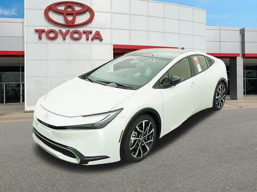 New 2026 Toyota Prius Plug-In Hybrid FWD image 34