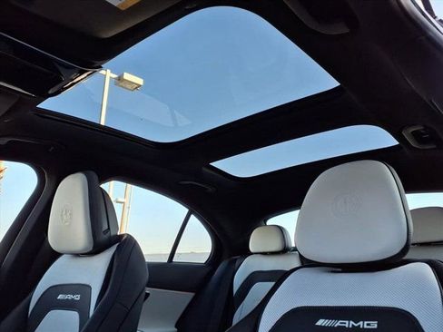 New 2026 Mercedes-Benz E 53 AMG e 4MATIC Sedan image 15