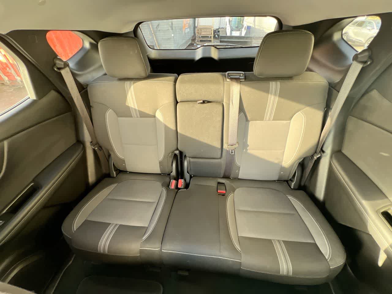 Used 2025 Chevrolet Blazer LT AWD/4WD image 23