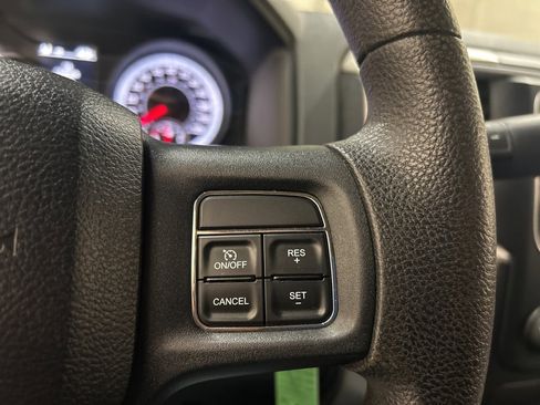 Used 2013 RAM 1500 Classic SLT image 20