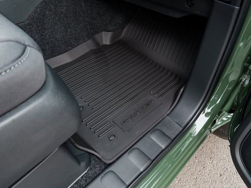 New 2026 Nissan Frontier SV w/ All-Weather Content Package image 30