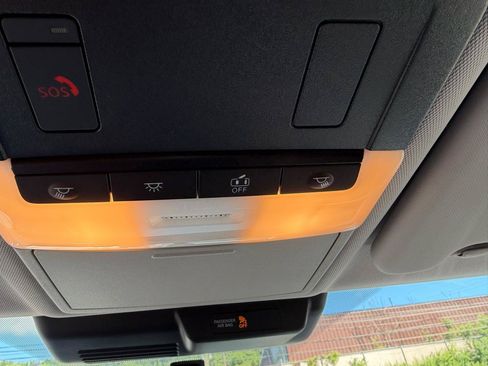 Used 2023 Mitsubishi Outlander SE Black Edition AWD/4WD image 20