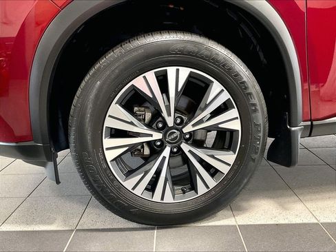Certified 2023 Nissan Rogue SV AWD/4WD image 7
