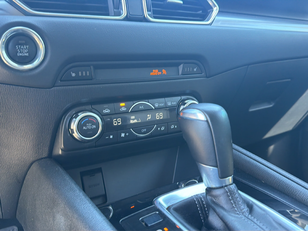 Used 2018 MAZDA CX-5 Touring w/ Preferred Equipment Package FWD image 26