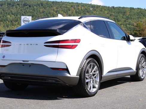 Used 2023 Genesis GV60 Advanced AWD/4WD image 7