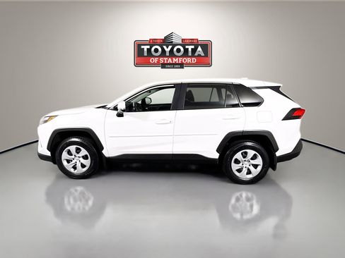 Used 2023 Toyota RAV4 LE image 4