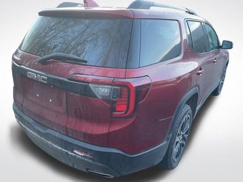 Used 2023 GMC Acadia SLE w/ Driver Convenience Package image 9
