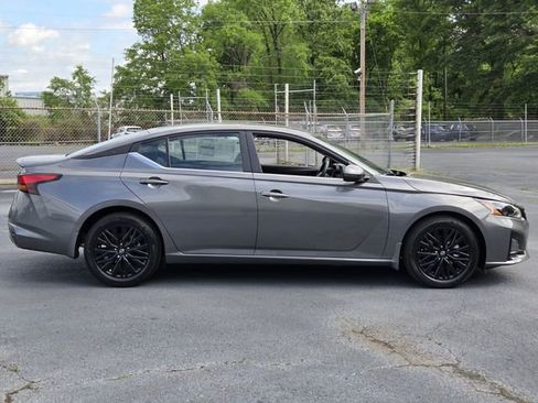 New 2026 Nissan Altima 2.5 SV FWD image 6