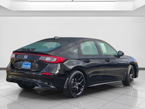 Used 2026 Honda Civic Sport image 5