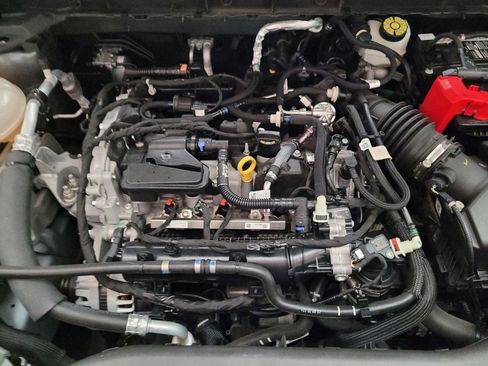 Used 2022 Ford Escape SE image 30