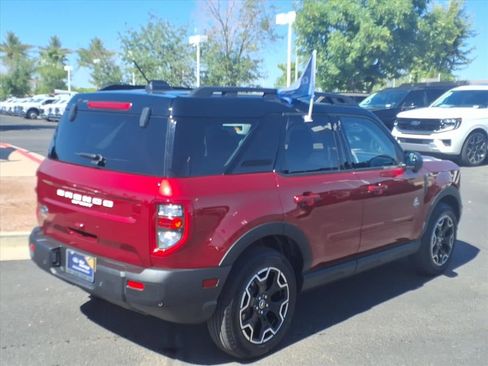 Certified 2025 Ford Bronco Sport Outer Banks w/ Outer Banks Tech Package+ image 4