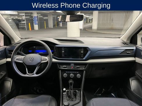 Used 2023 Volkswagen Taos SE w/ Panoramic Sunroof Package AWD/4WD image 7