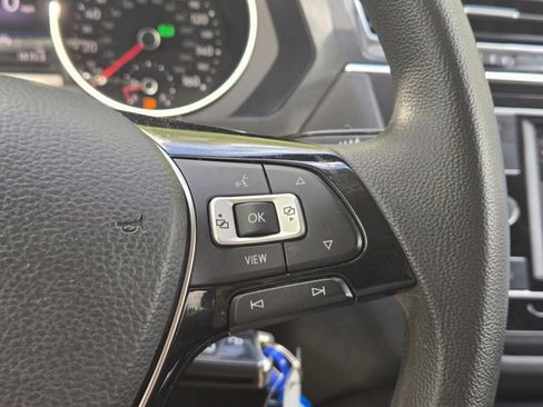 Used 2021 Volkswagen Tiguan S FWD image 16