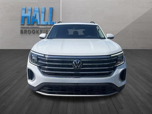 Certified 2025 Volkswagen Atlas SE w/ Panoramic Sunroof Package AWD/4WD image 9