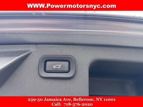 Used 2022 Land Rover Discovery Sport S image 23