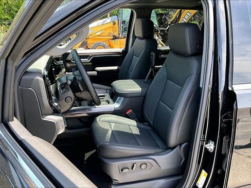 New 2026 Chevrolet Silverado 1500 LTZ w/ LTZ Premium Texas Edition AWD/4WD image 9