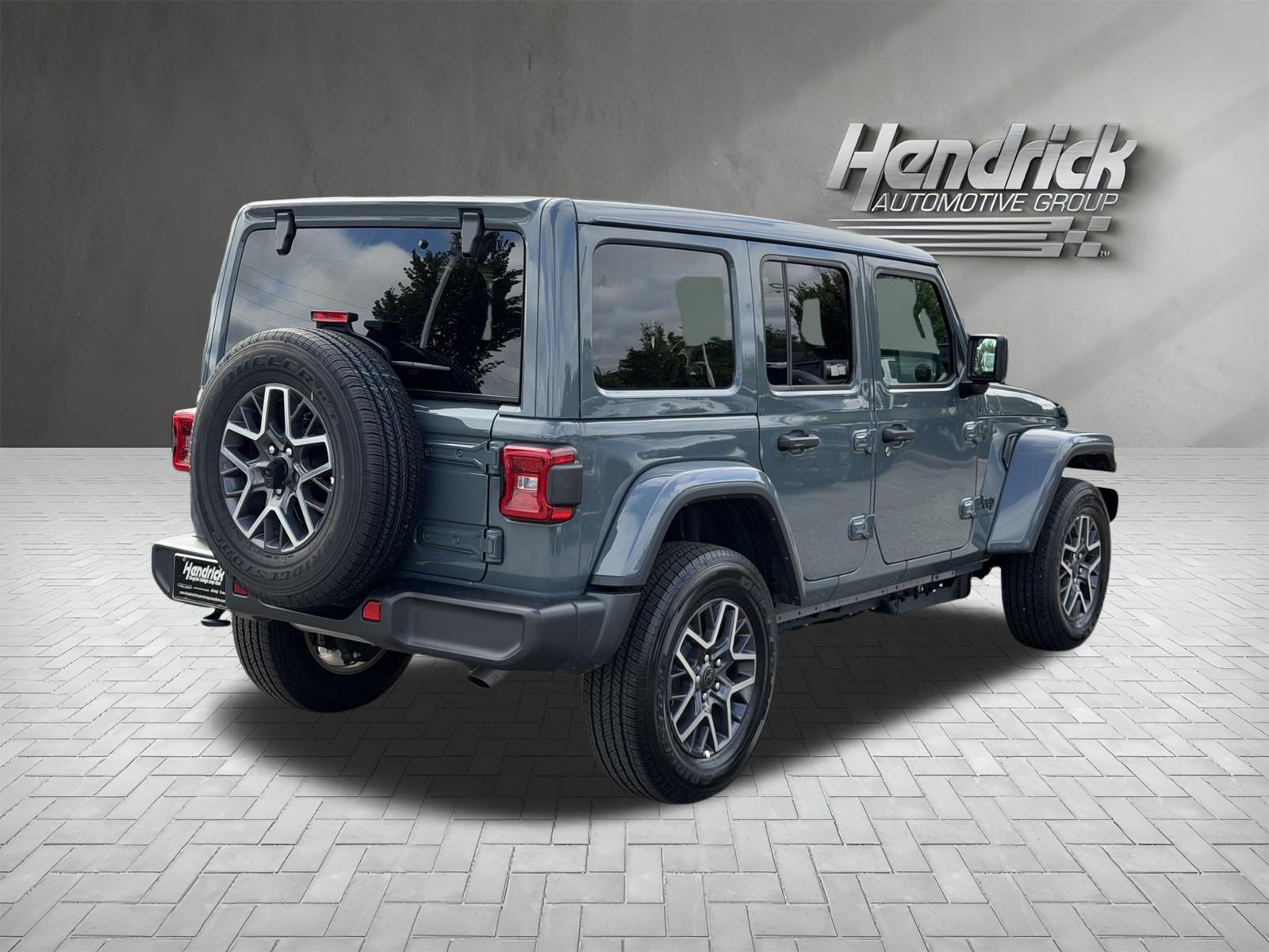Used 2026 Jeep Wrangler Unlimited Sahara AWD/4WD image 10