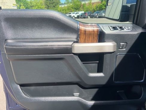 Used 2019 Ford F150 Lariat w/ Trailer Tow Package AWD/4WD image 18