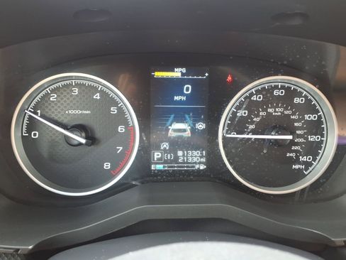 Used 2023 Subaru Forester Limited AWD/4WD image 14