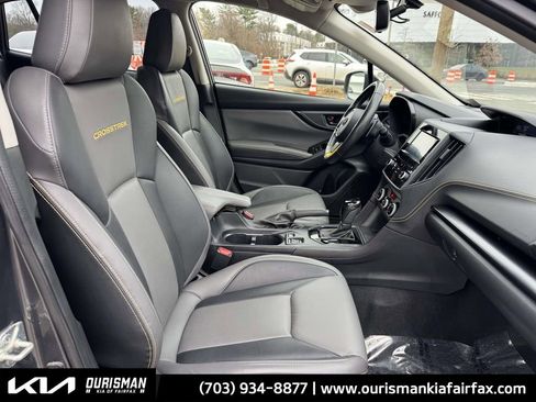 Used 2022 Subaru Crosstrek 2.5i Sport w/ Popular Package #3 image 29