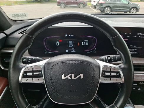 Used 2023 Kia Telluride EX AWD/4WD image 19