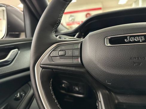 New 2026 Jeep Grand Cherokee Laredo X AWD/4WD image 18