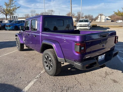 New 2026 Jeep Gladiator Sport image 23