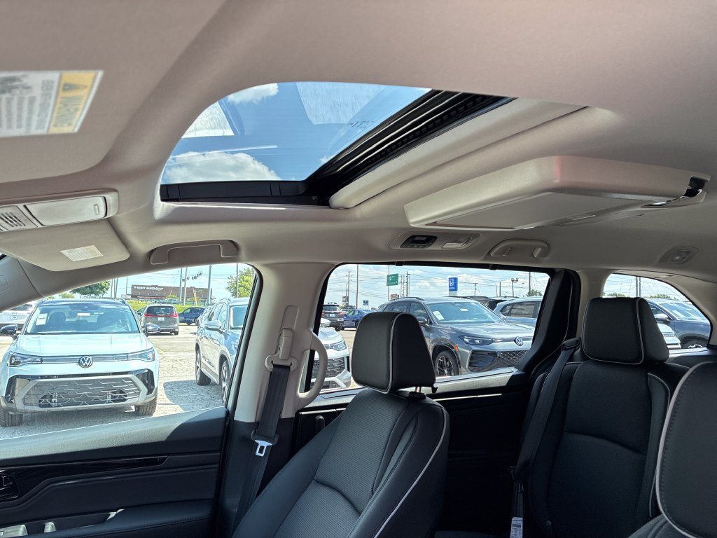 New 2026 Honda Odyssey Elite image 17