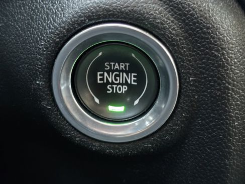 Used 2019 GMC Sierra 1500 Elevation w/ Elevation Value Package AWD/4WD image 14