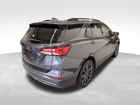 Used 2022 Chevrolet Equinox RS w/ RS Leather Package FWD image 6