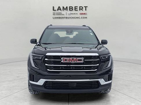 Used 2025 GMC Acadia Elevation image 8