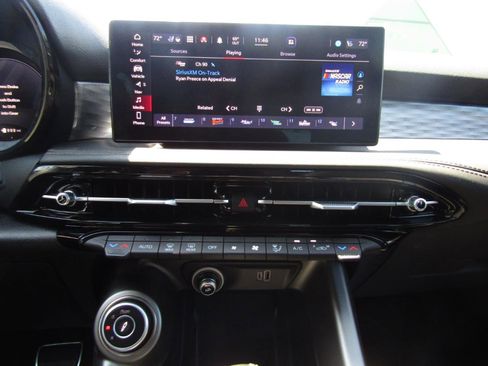Used 2024 Alfa Romeo Tonale Veloce w/ Active Assist Package AWD/4WD image 18
