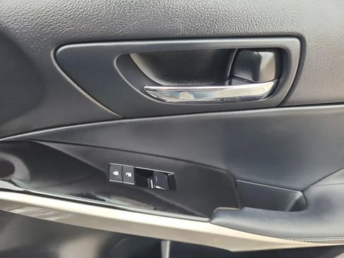 Used 2016 Lexus IS 200t RWD image 22