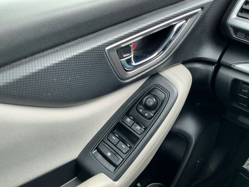 Used 2024 Subaru Forester Premium image 18