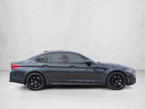 Used 2020 BMW M5 image 4