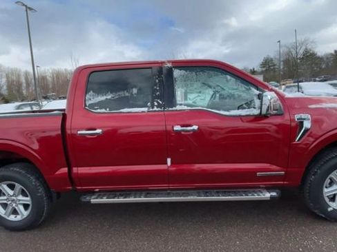 New 2025 Ford F150 XLT w/ Equipment Group 302A MID image 9