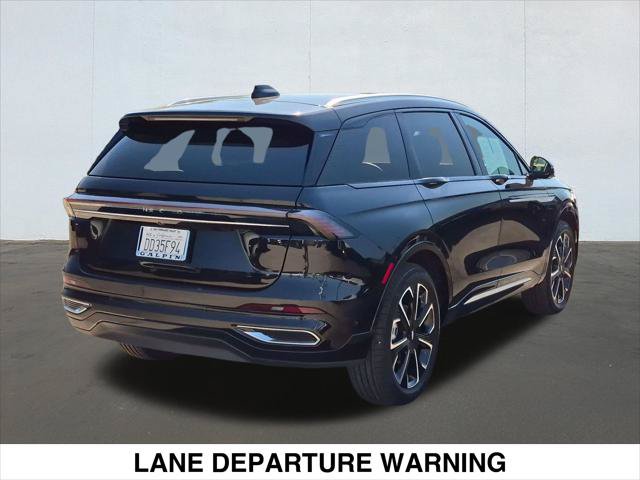 Certified 2024 Lincoln Nautilus Reserve AWD/4WD image 5