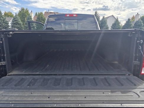 Used 2016 RAM 1500 Big Horn AWD/4WD image 18