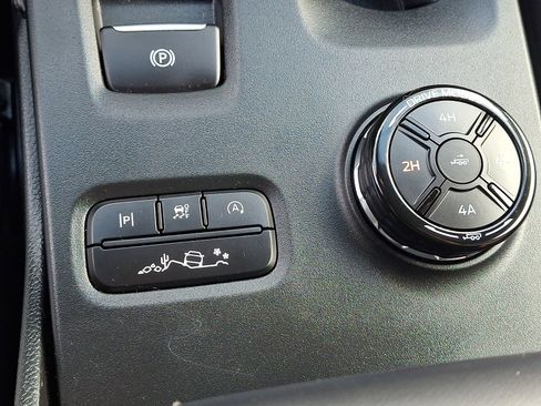 Certified 2025 Ford Ranger Raptor image 32