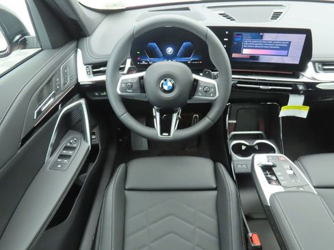 New 2026 BMW X1 xDrive28i w/ Technology Package image 10